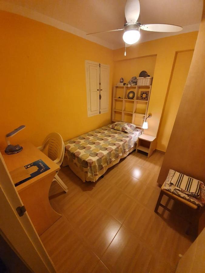 Room In Benidorm Downtown En Piso Compartido 阿利坎特 外观 照片